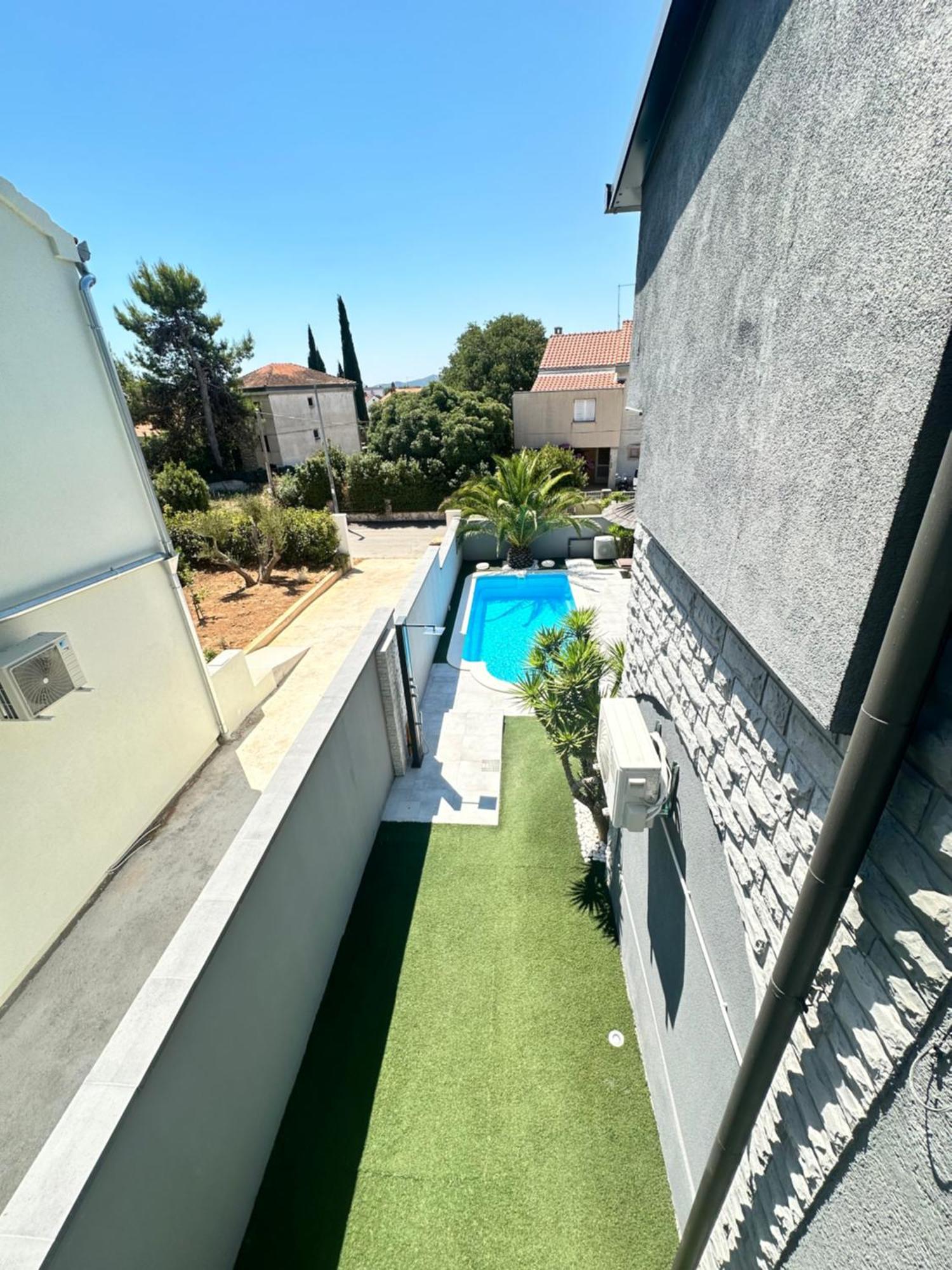Apartmani Vernissage Biograd Na Moru Exteriör bild