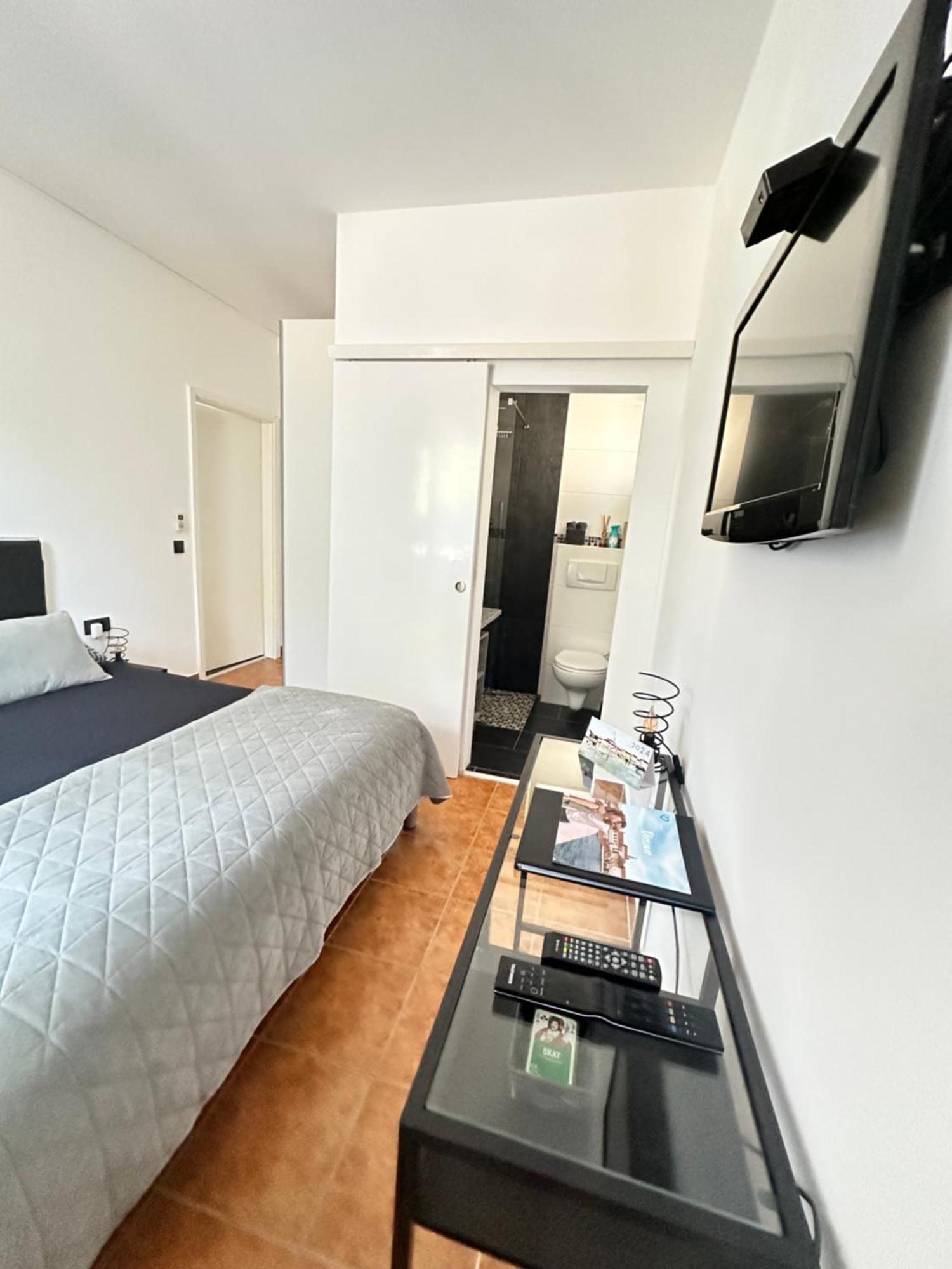 Apartmani Vernissage Biograd Na Moru Exteriör bild